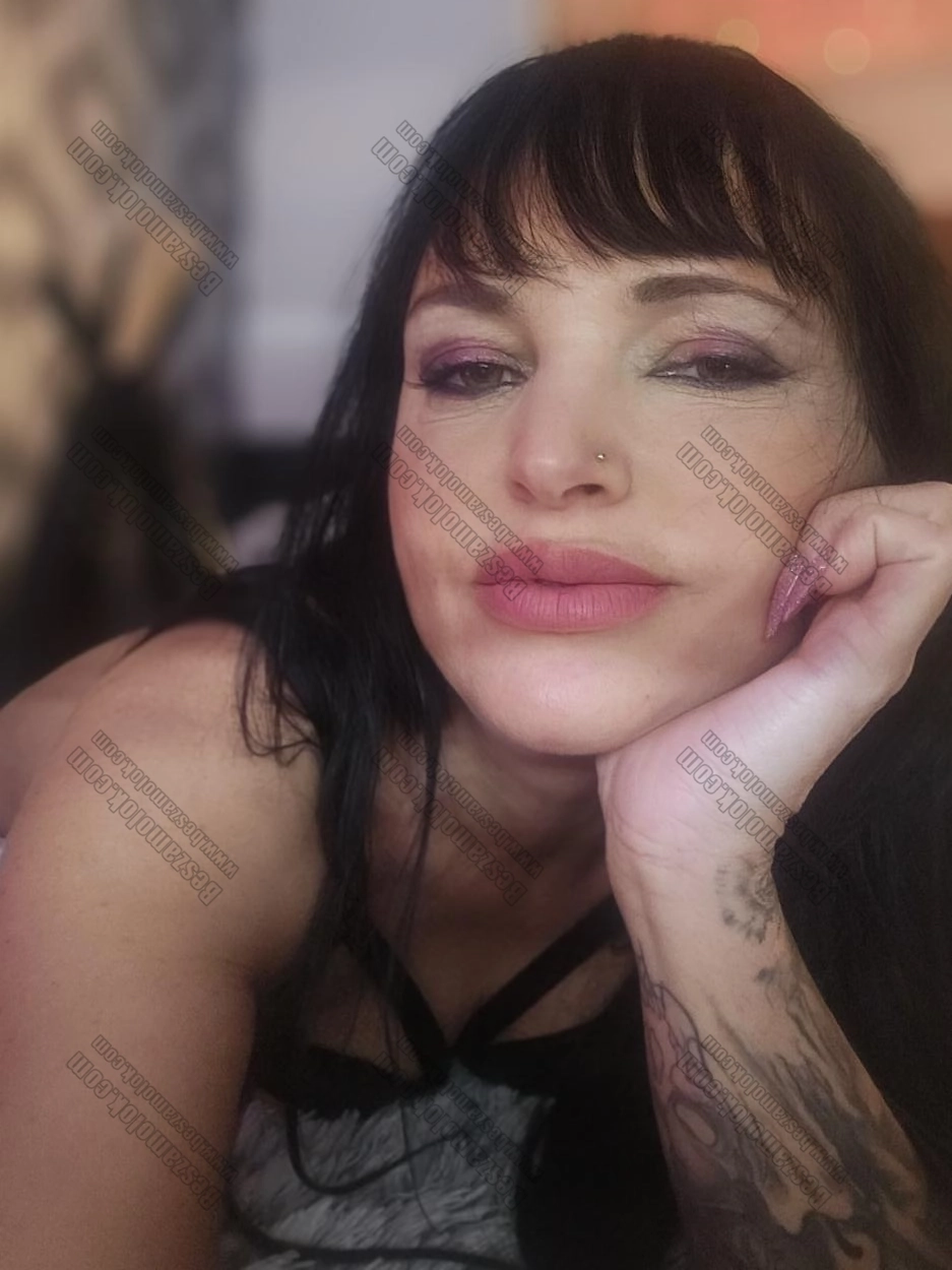 Eszter a boszi transz szex profil kepes profil - trans-szex.hu Eszter a boszi - +36 20 295 1211 - transz szex foto